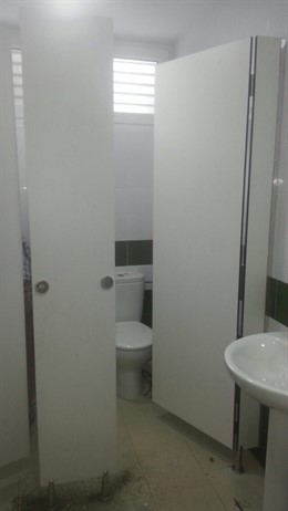 Mámparas en los inodoros