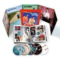 Manolo García y Quimi Portet resucitan a El Último de la Fila, Los Rápidos y Los Burros