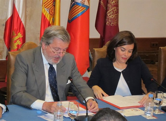 El  ministro de Educación y la vicepresidenta