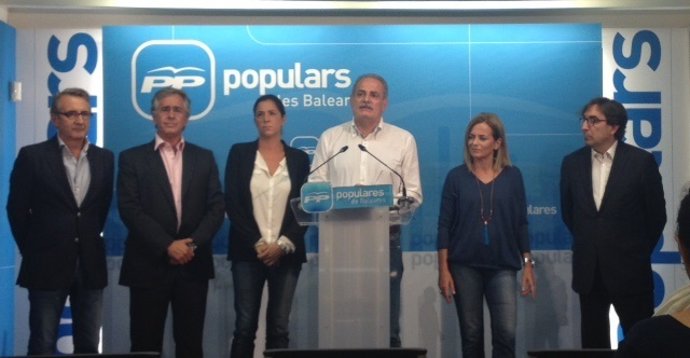 Ramis y otros diputados