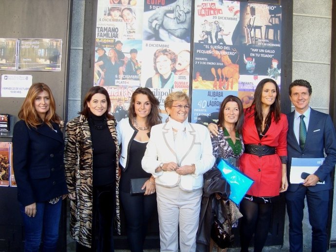  Las Premiadas Con El Galardón 'Mujer'