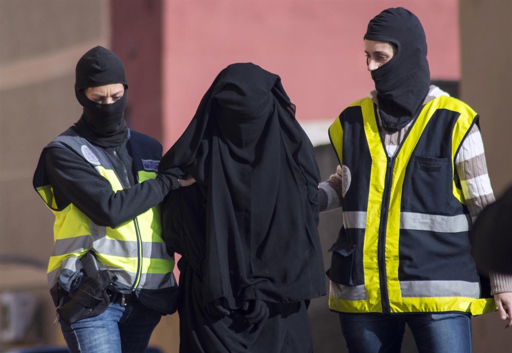 Que Ropa Llevan Los Presos En España
