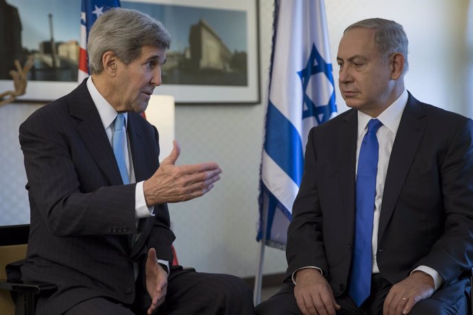 John Kerry y Benjamin Netanyahu