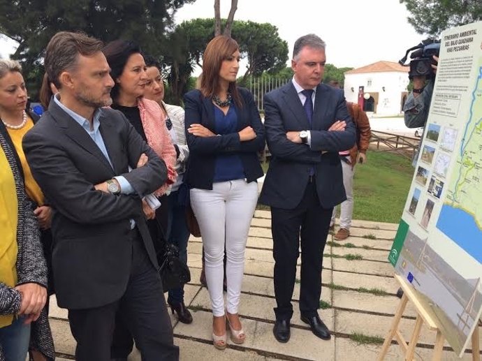 El consejero de Medio Ambiente, José Fiscal, en Huelva.