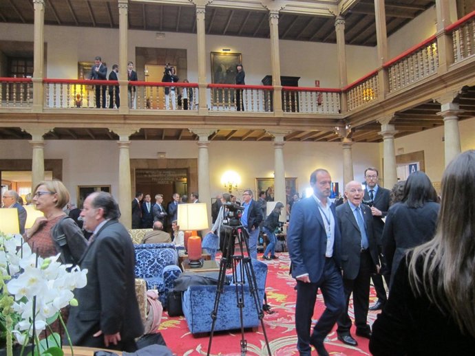 Hall del Hotel Reconquista.