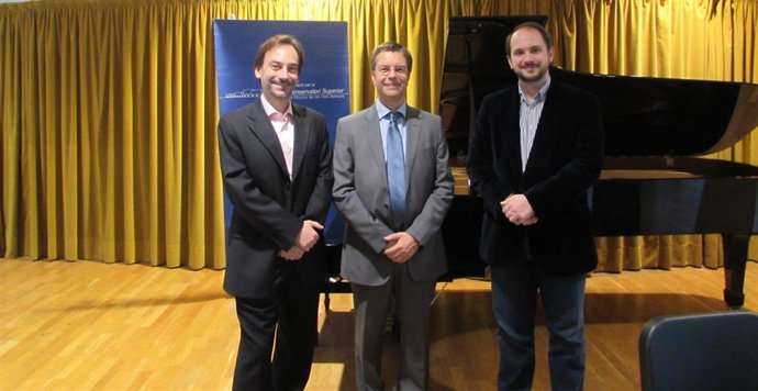 Presentación de acto en el Conservatorio de Música