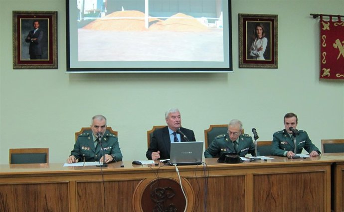 Rueda de prensa en la Comandancia de la Guardia Civil