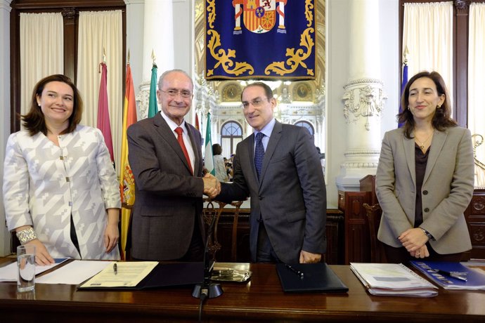 El alcalde de Málaga, Francisco de la Torre, y Javier González de Lara CEM