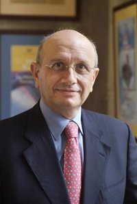 Los enfermeros llevarán al Gobierno a los tribunales por la 'prescripción' enfermera