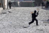 EEUU restringe la ayuda económica a los palestinos para que Abbas condene la violencia