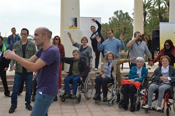Manifestantes durante la concentración de este sábado