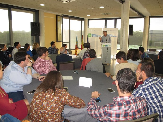 Encuentro de NNGG en Valencia.