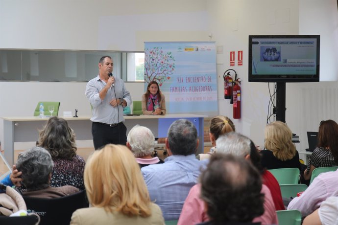 Encuentro de familias acogedoras en Sevilla