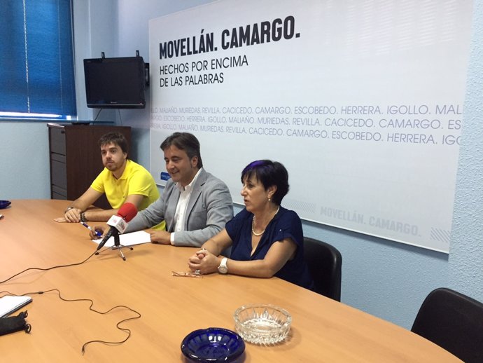 Rueda de prensa de Diego Movellán en el PP de Camargo 