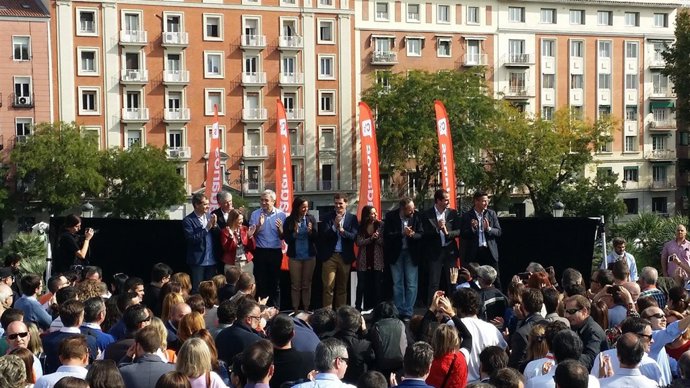 Albert Rivera, Inés Arrimadas y Begoña Villacís en un acto de Ciudadanos