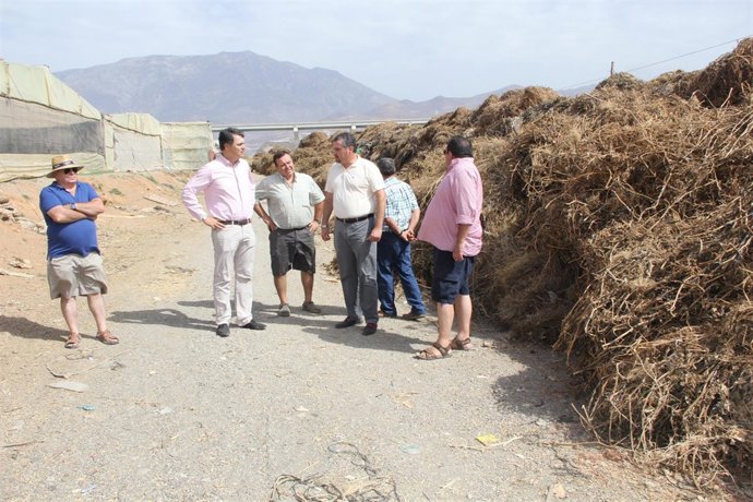 Visita de Carlos Rojas a Gualchos-Castell (Granada)