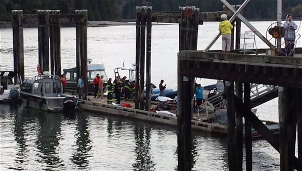 cinco los muertos tras hundirse un barco de observación de ballenas en Canadá