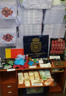 Efectos intervenidos en una opereación contra el narcotráfico y el contrabando