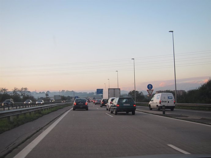 Autopista A66 (Y), Tráfico, retenciones, carreteras.