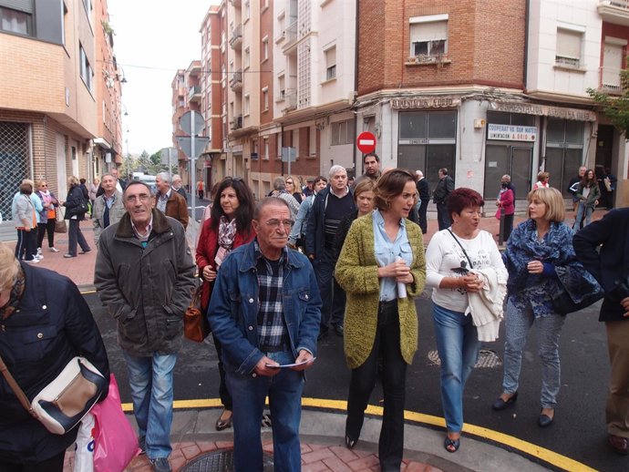 Gamarra, en su recorrido por la calle Beratúa   