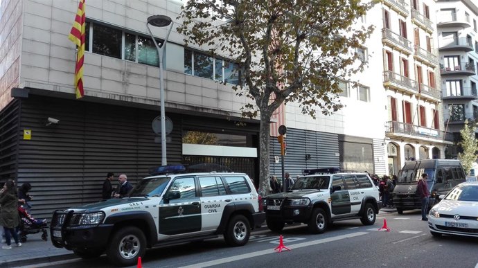 Sede de CDC registrada por la Guardia Civil