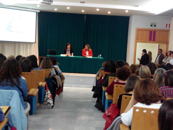 Caballero y Marín-inauguran jornadas de igualdad en Baeza