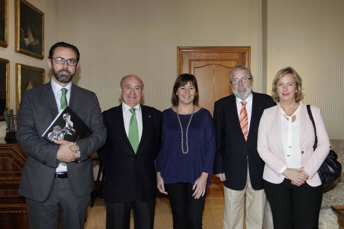 Armengol recibe en audiencia a Asima