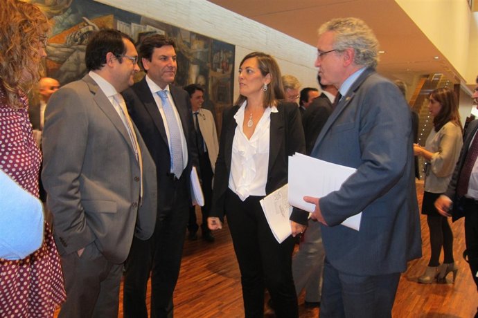 Marcos a su llegada a las Cortes