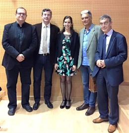 Violinista Ana Lombardía acompañada de sus profesores