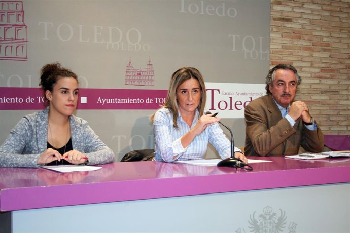 La alcaldesa en rueda de prensa