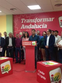 Maíllo afirma que IU no participará en la "mentira institucional" de unos Presupuestos de la Junta que tacha de "falsos"