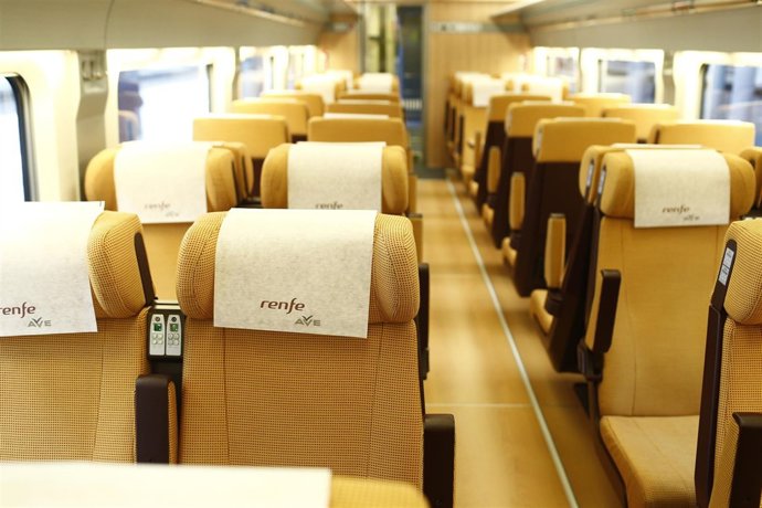 Interior del AVE, Alta Velocidad, Renfe, viaje, viajar, turismo