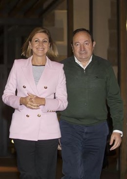 Cospedal y Sanz llegan a Junta del PP riojano