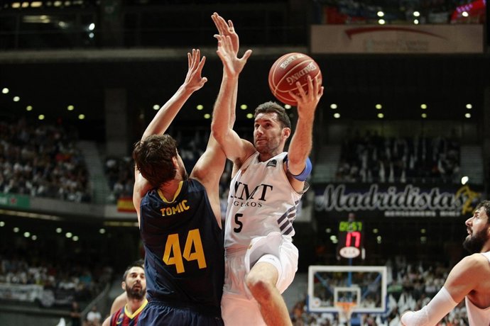 Rudy Fernández y Ante Tomic en el Real Madrid - Barcelona