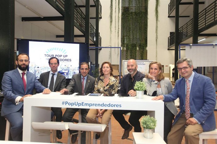 Casi 1.200 Jóvenes En El Pop Up Emprendedores De US Y Telefónica (Con Fotos)