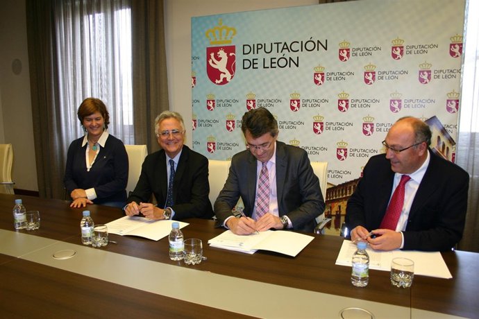 Firma de la Carta de Compromiso por el Turismo Responsable