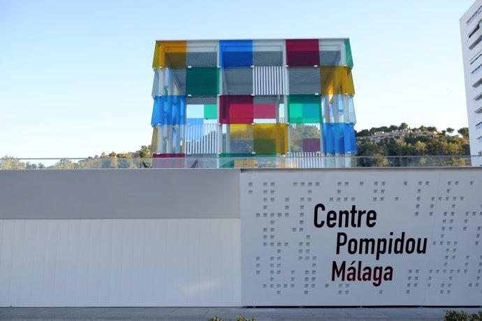 Centre pompidou arte microteatro propuesta