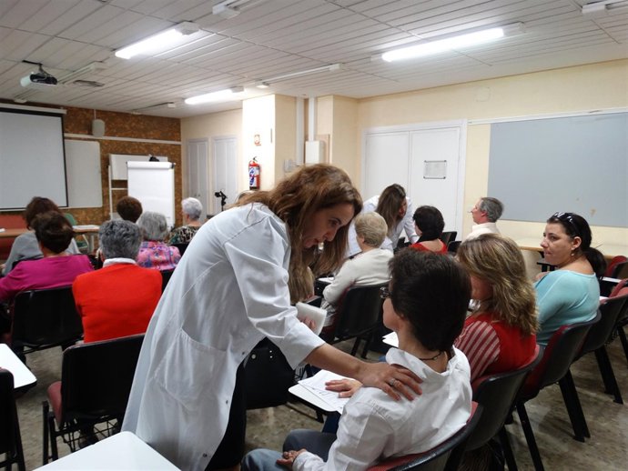 Nota De Prensa Jornada En El Hospital Costa Del Sol Dirigida A Personas Cuidador