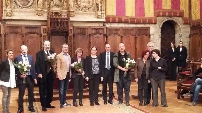 M.Homs, A.Daura, L.Pomés, J.Collboni, A.Colau, J.Oliveras, X.Capmany y G.Pin