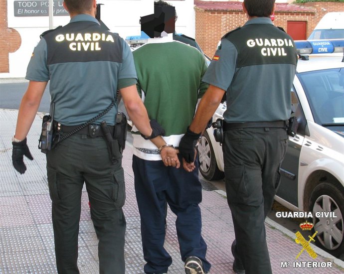 Traslado detenido por robo