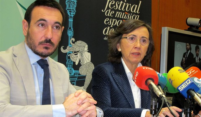 Rosa Aguilar en rueda de prensa