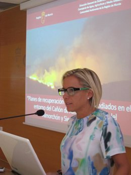 La consejera de Agua y Agricultura, Adela Martínez-Cachá