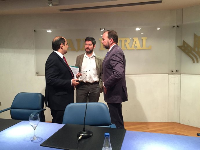 El periodista Francisco Reyero, en la Fundación Caja Rural del Sur. 