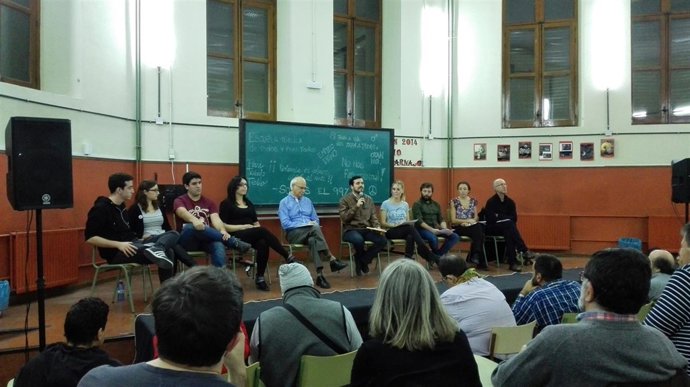 Alberto Garzón durante la presentación de medidas socioeconómicas