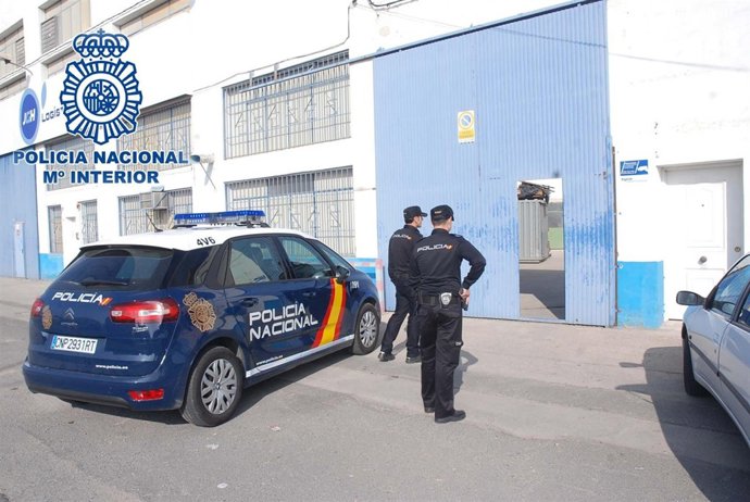 Detenidos por un robo en nave industrial de Alguazas