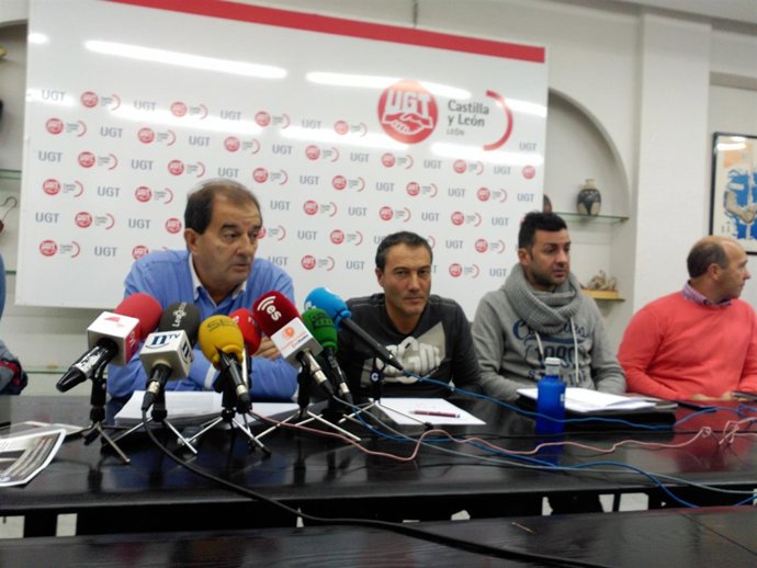 Víctor Fernández (i) junto a Jorge Díez