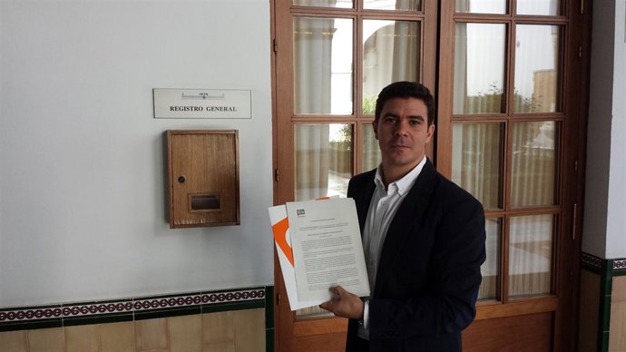 C's presenta una PNL una propuesta sobre energías renovables en el Parlamento