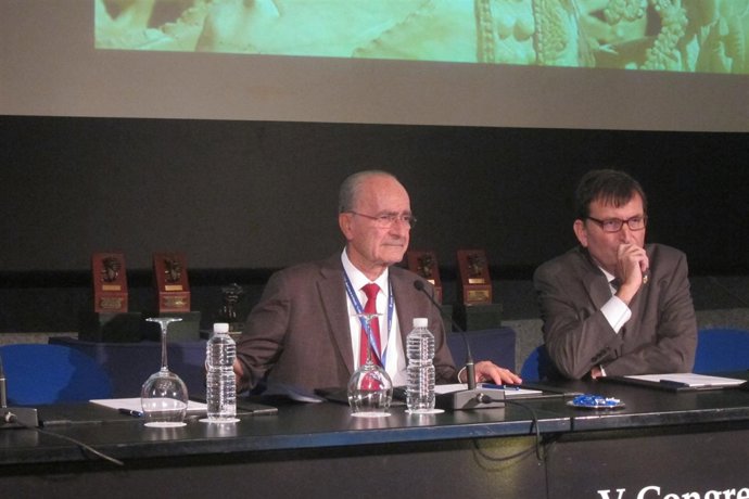 El alcalde de Málaga, Francisco de la Torre, asiste al V Congreso Protecturi