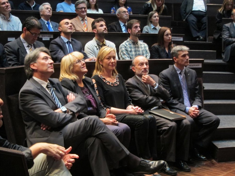 La consejera de Economía, Marta Gatón, en la entrega de premios IDEA 2015.