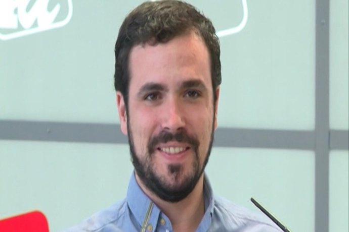 Garzón arrasa en las primarias de Ahora en Común